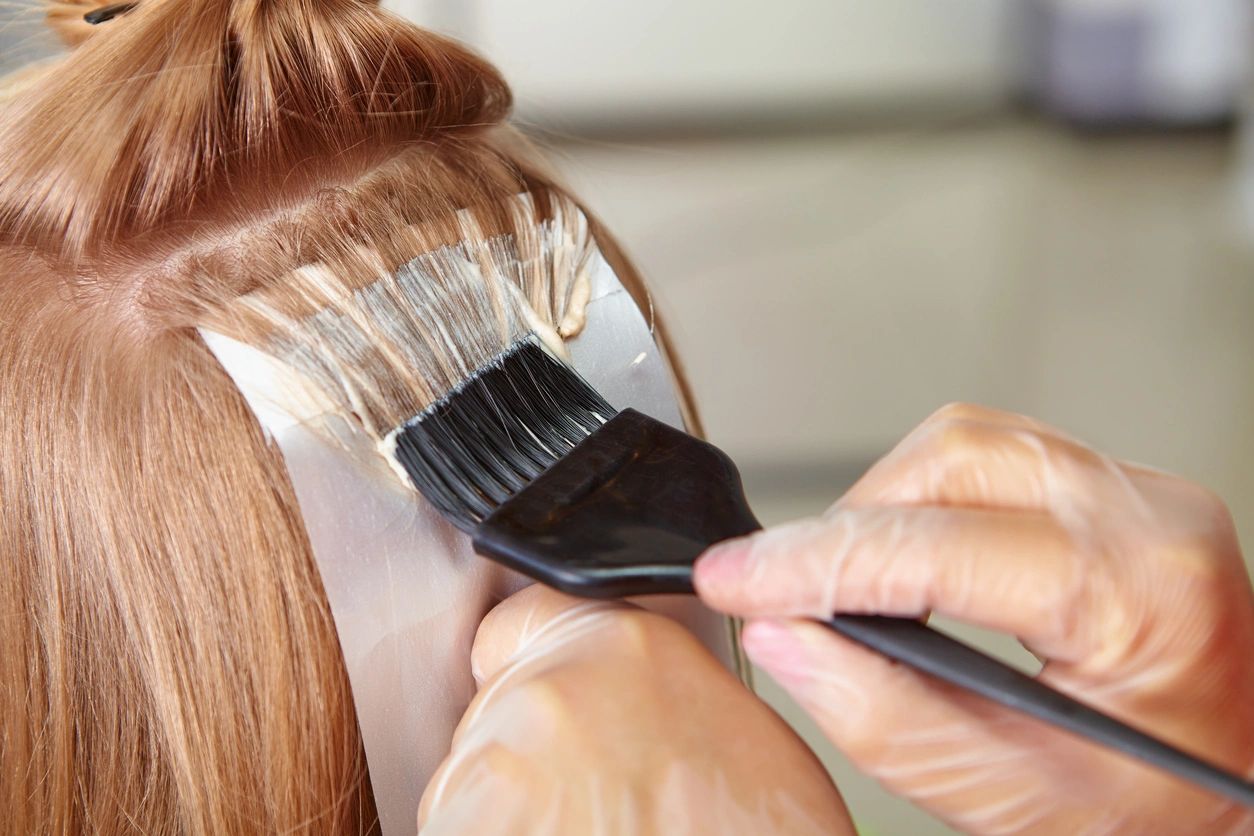 Hair color treatment application